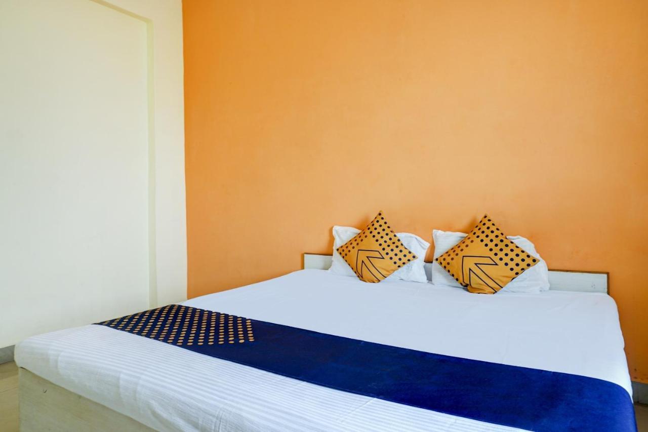 Spot On 82626 Hotel Shivtara Morgaon Exterior photo